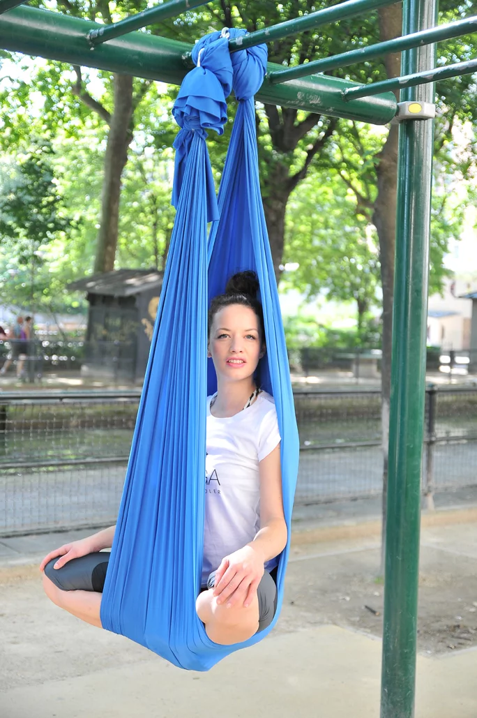 Hamac Fly Yoga® bleu, tissu bi-extensible Made in France